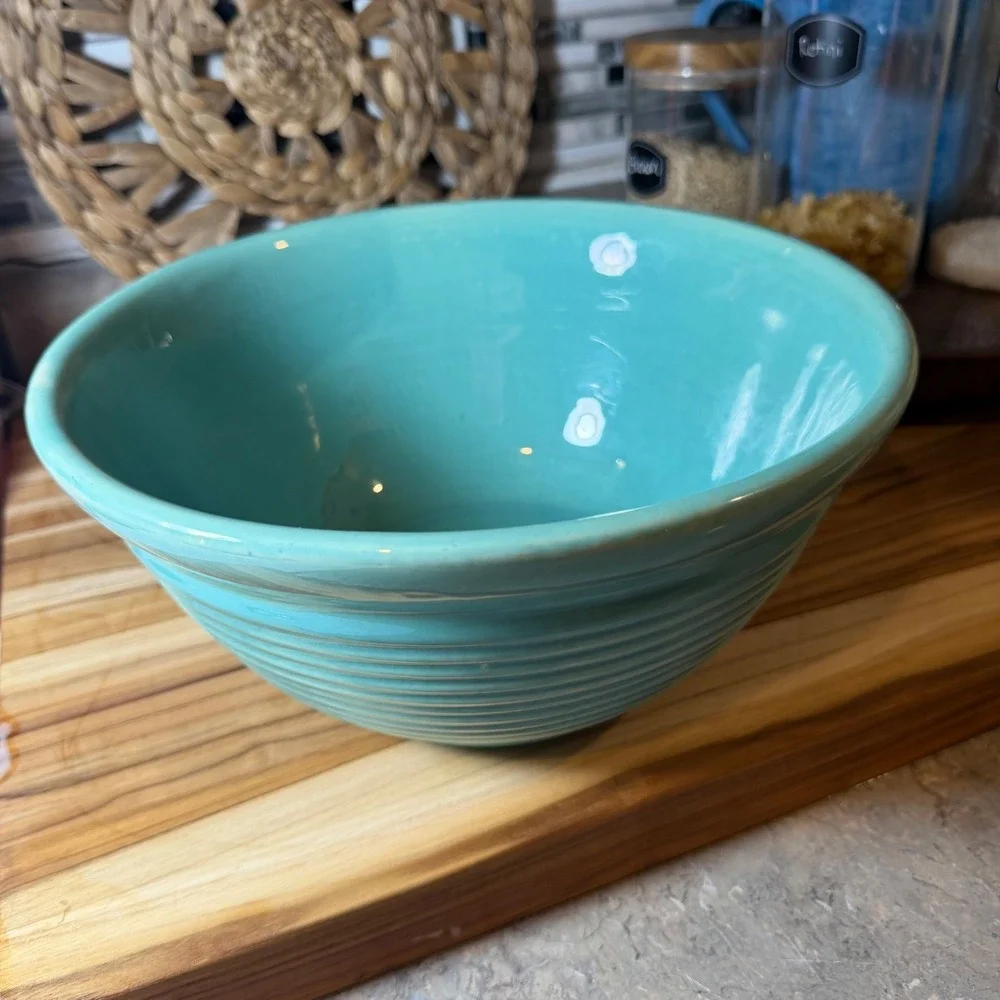 Vintage Aqua Turquoise Ribbed Pottery Mixing Bowl 10.5